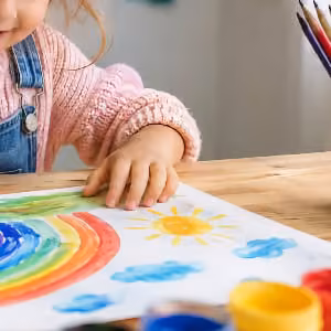 Actividades artísticas para niños: ideas creativas para desarrollar su imaginación y habilidades